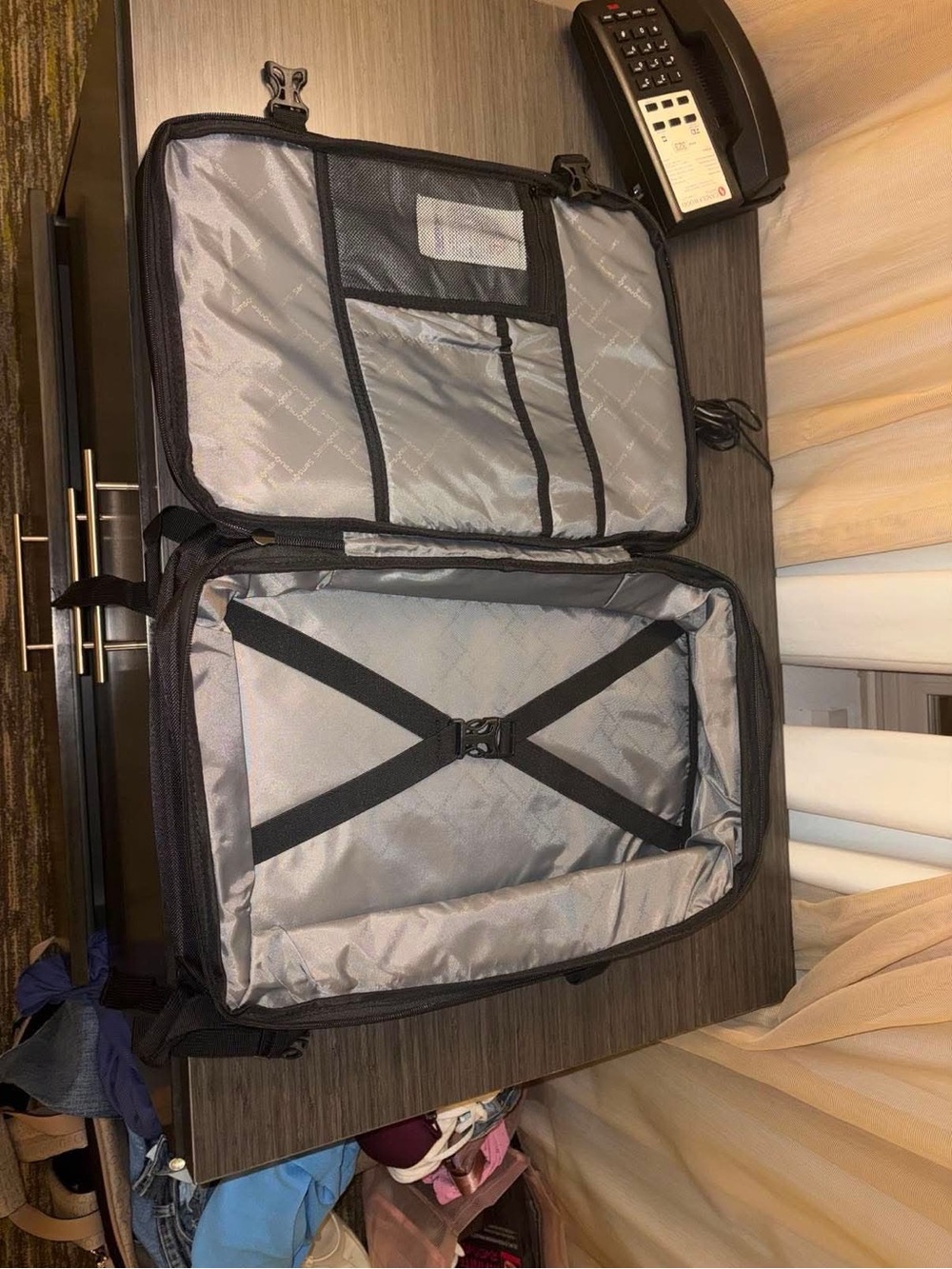 Samsonite Black Men's Laptop Backpack with Side Pockets - Picture 3 of 3
